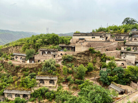 山西省臨縣磧口鎮(zhèn)李家山村
