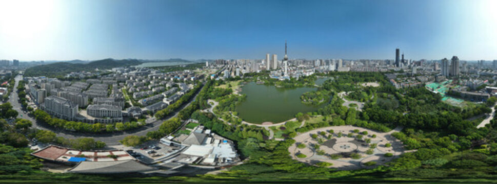 云龍公園全景