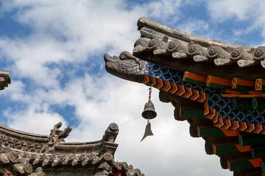 五臺山普化寺古建石雕斗拱屋檐
