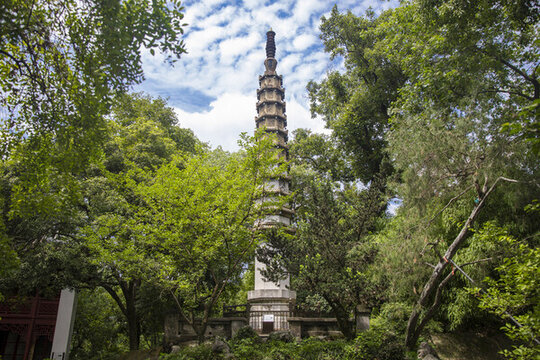 華嚴經塔