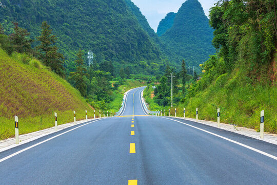 山區(qū)公路