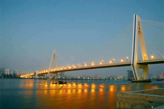 海口世紀(jì)大橋