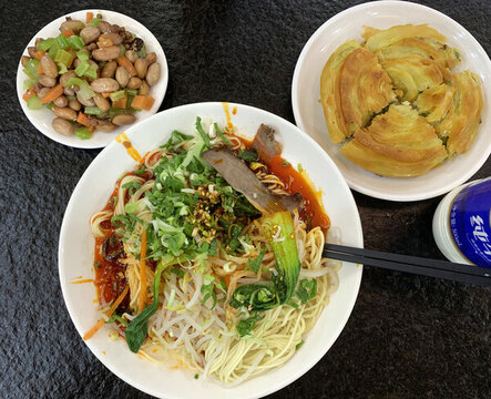 涼面