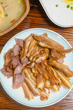 鹵味三拼
