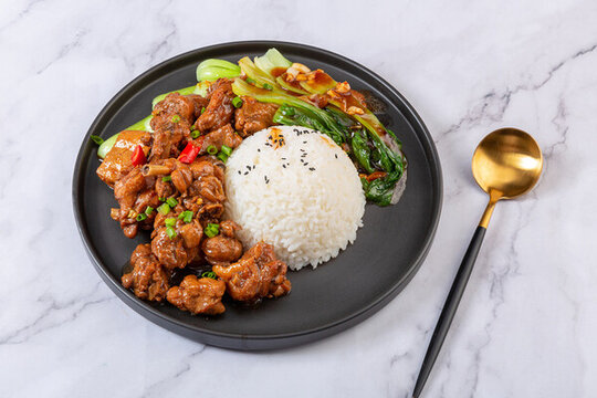 啤酒鴨蓋澆飯