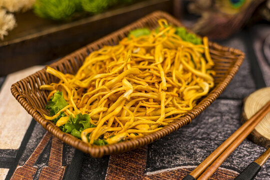 新鮮蟲草花