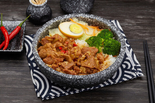 牛肉飯