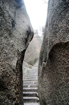 安徽黃山的奇峰異石