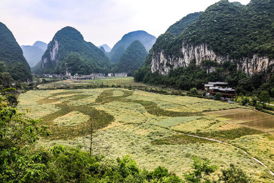 貴州安順龍宮風(fēng)景名勝區(qū)