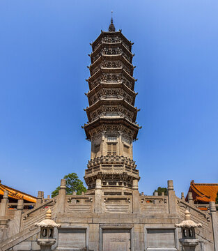 柏林寺塔