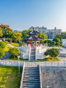 楚望臺公園