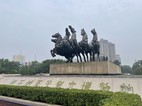 天子駕六博物館