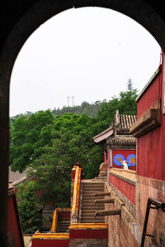 河北承德普寧寺