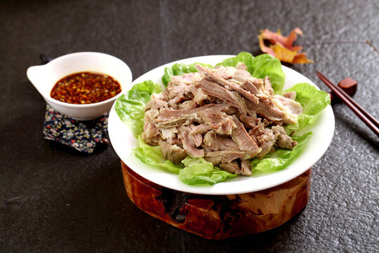 蒜泥拆骨肉