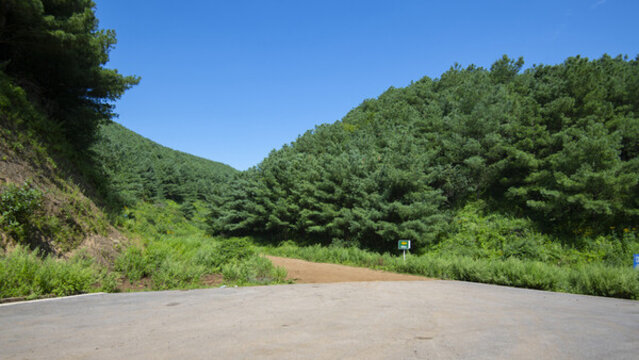晉寧谷堆山