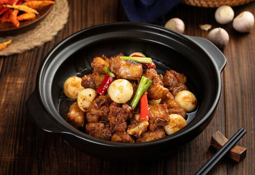 獨(dú)蒜炒仔排