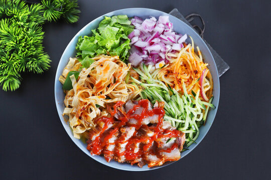 番茄烤豬肉飯