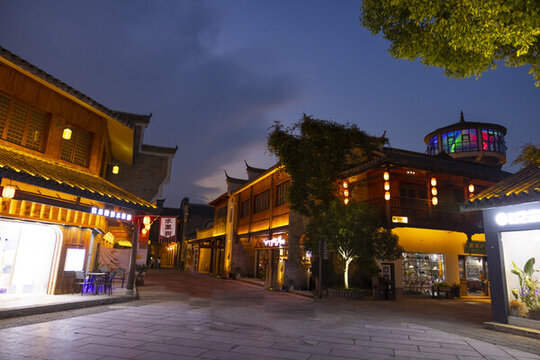 夜游古鎮(zhèn)
