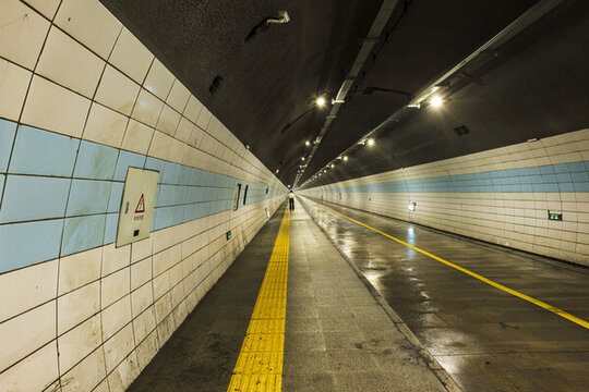 燈光隧道