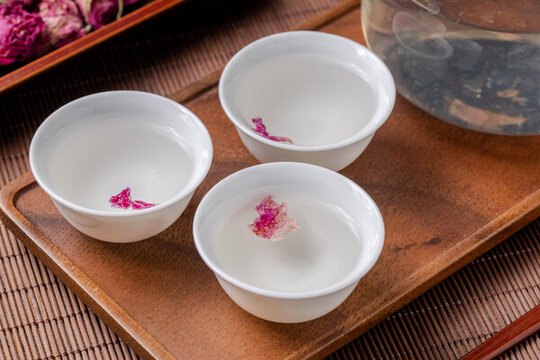 玫瑰花冠茶