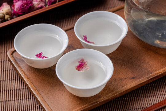 玫瑰花冠茶