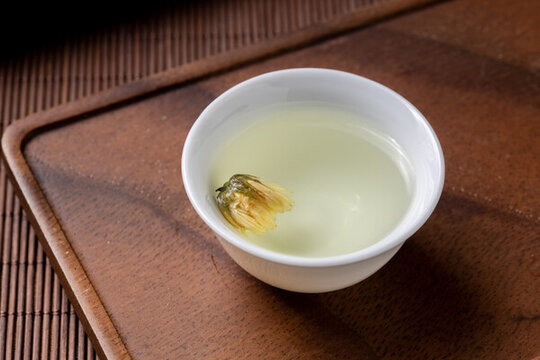 胎菊花茶