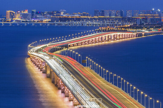 集美大橋夜景