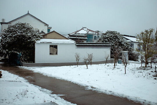 鄉(xiāng)村雪景