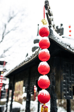 秦余積雪