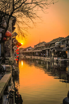 古鎮(zhèn)夕陽