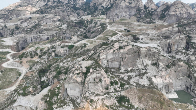平度大澤山大理石礦坑