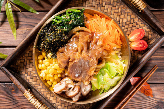 肥牛飯