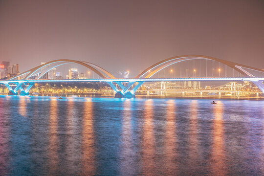 廣西柳州廣雅大橋夜景