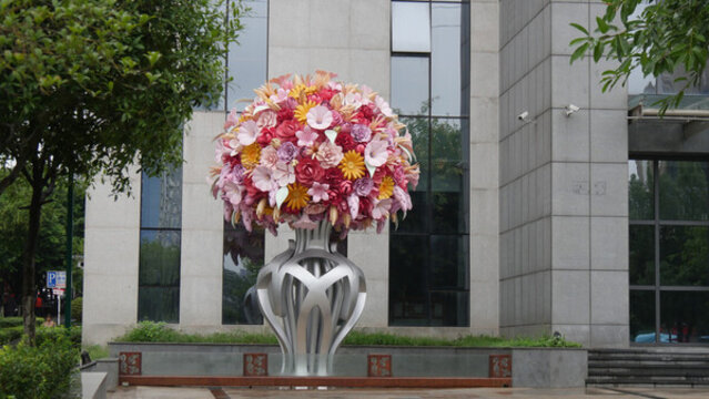 百花齊放雕塑