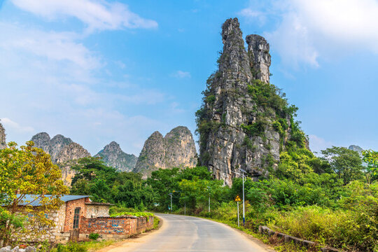 桂林奇峰鎮(zhèn)