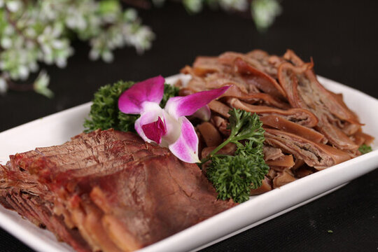 驢肉馬板腸