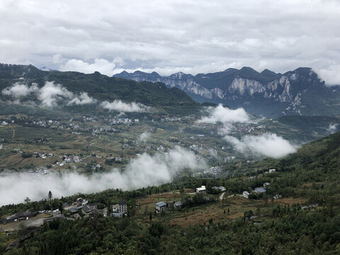 高山云霧