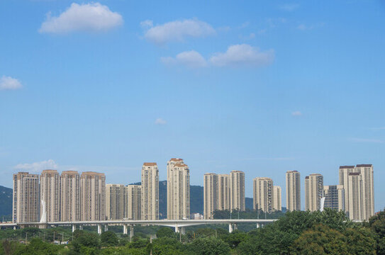 高樓住宅樓大橋現(xiàn)代建筑