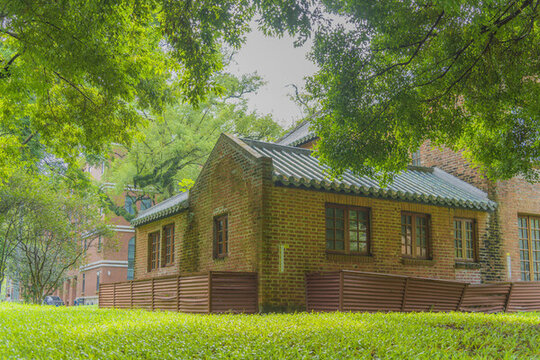 中山大學(xué)南校區(qū)