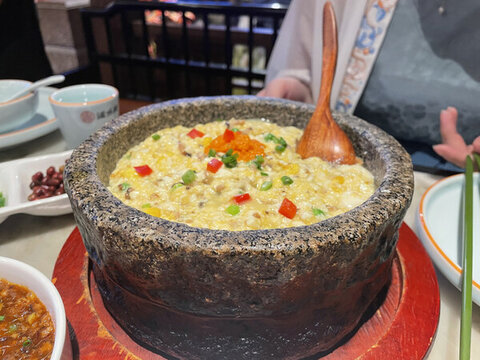 石鍋海膽豆腐