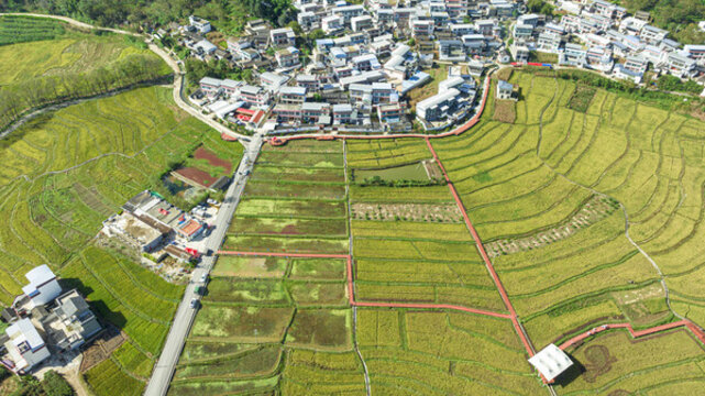 勐佑河西