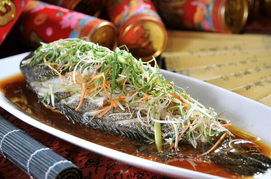 蒸鱸魚