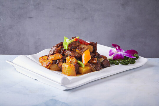 土豆燒牛肉