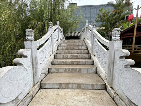 小橋流水