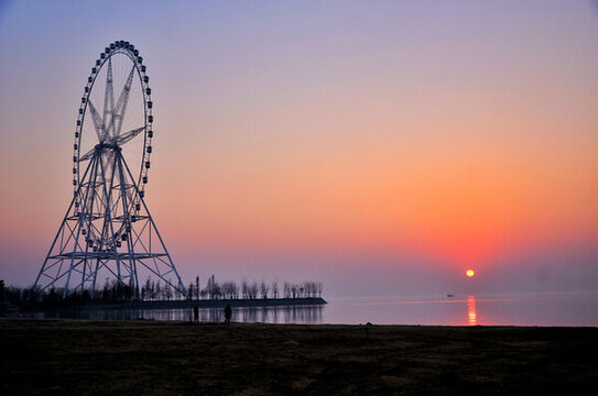 駱馬湖夕陽(yáng)
