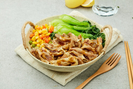 肥牛飯