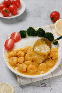 蝦仁炒飯?zhí)┦娇оr