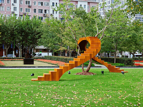 上海静安雕塑公园雕塑