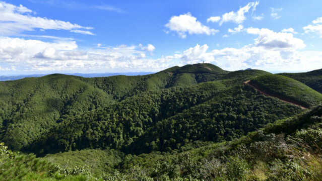 安寧黑風(fēng)山