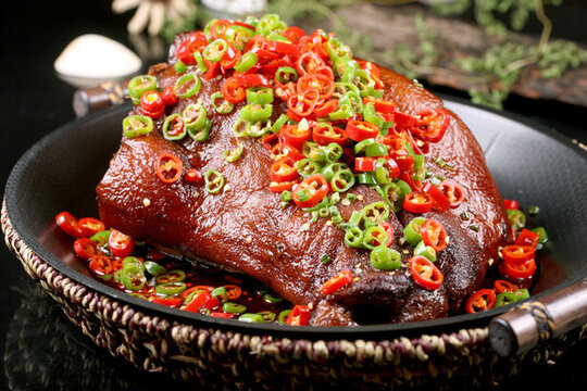 鴻運(yùn)當(dāng)頭